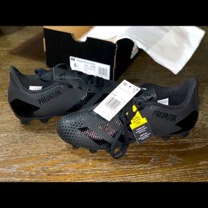 Men’s (boy’s) soccer cleats. Size 6. ADIDAS